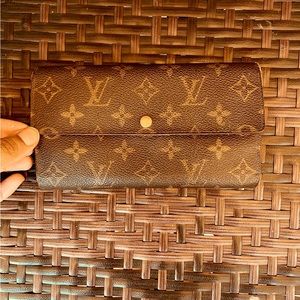 Louis Vuitton WALLET